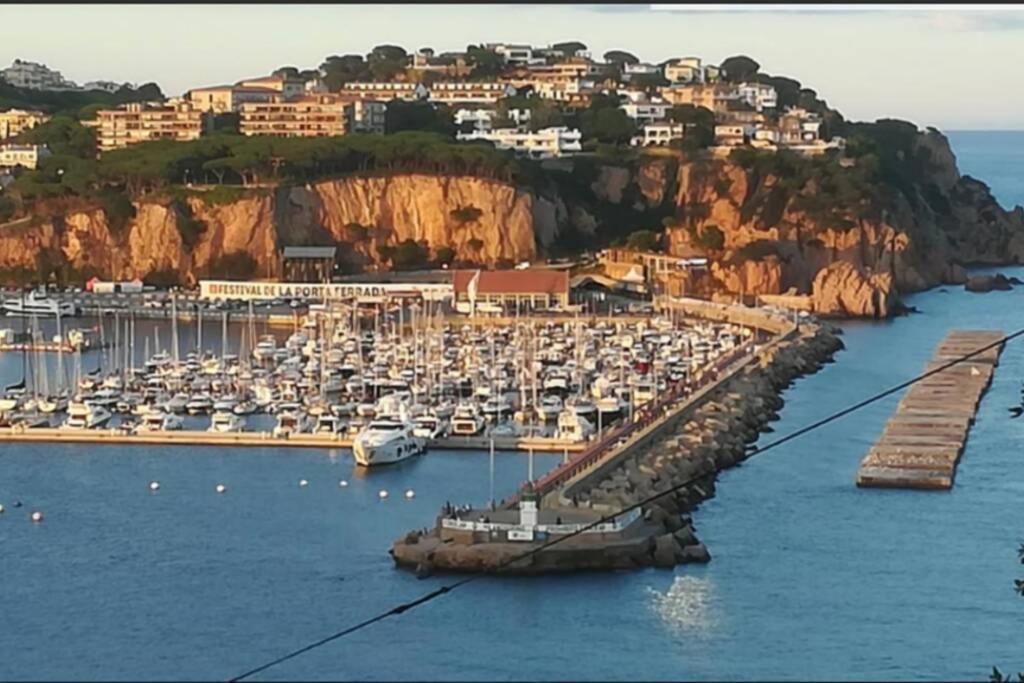 Nuevo Apartamento Moderno Elisa - A 80 Metros De La Playa Para 5 Personas Sant Feliu de Guíxols Eksteriør billede